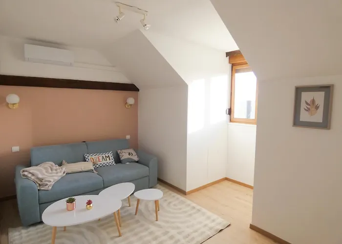 Le Balcon Suspendu Apartment